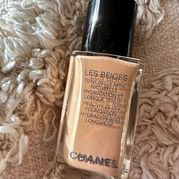 Chanel LES BEIGES foundation B60 - Picture 4 of 5